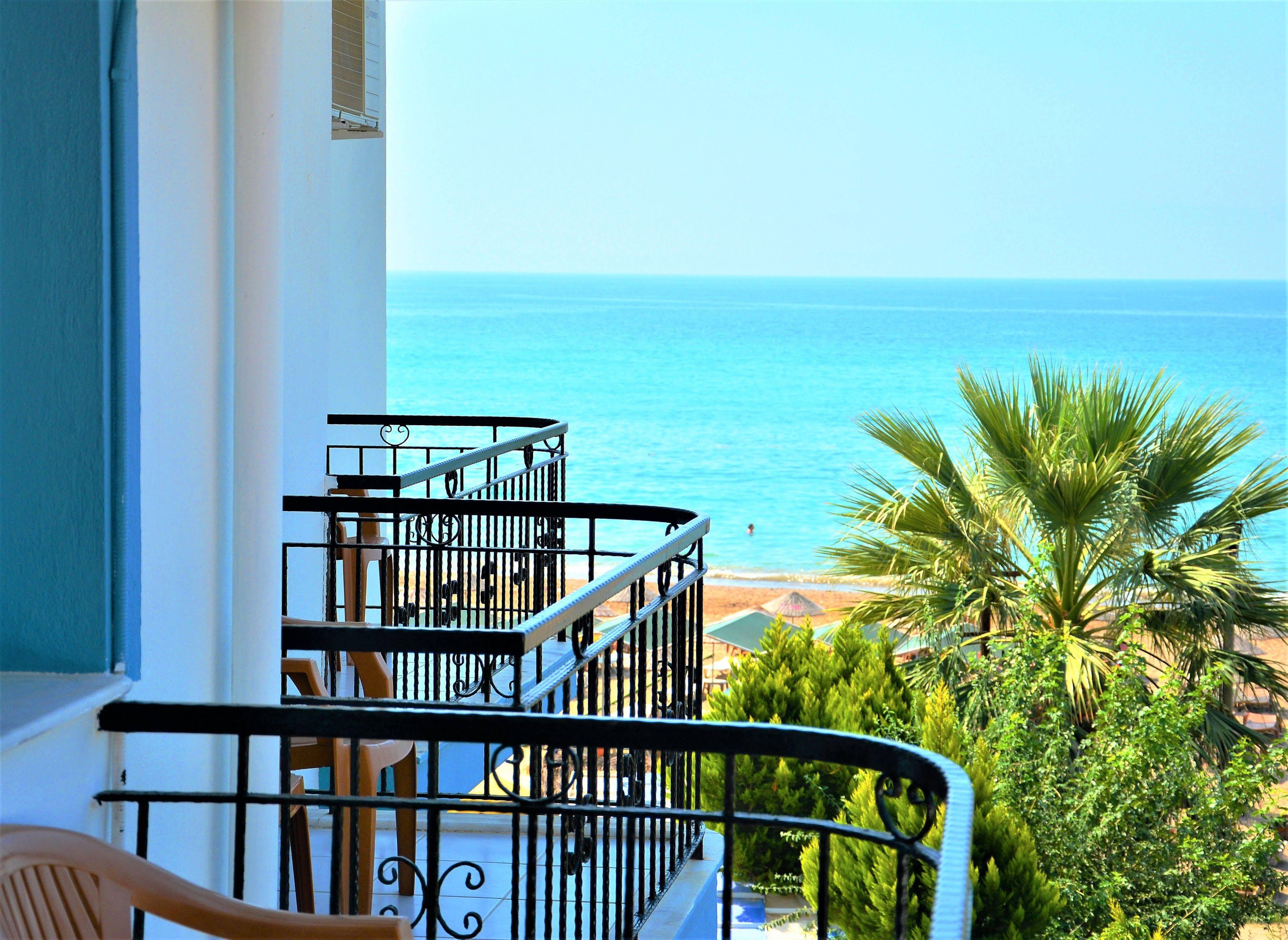 Gumuldur Mavi Deniz Hotel Екстер'єр фото