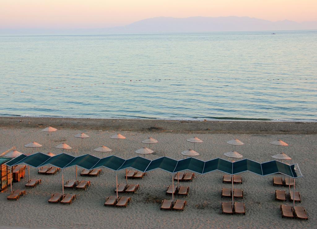 Gumuldur Mavi Deniz Hotel Екстер'єр фото